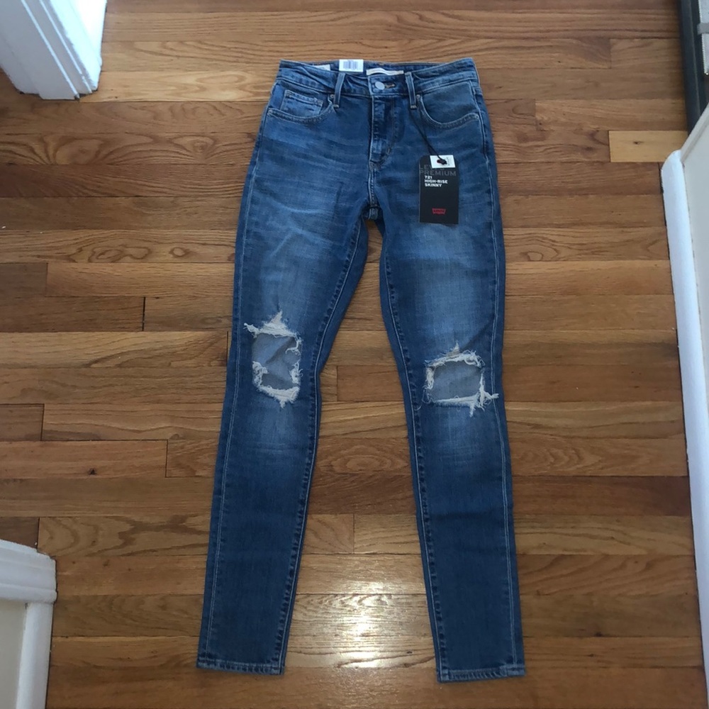 High Rise Levi’s Jeans